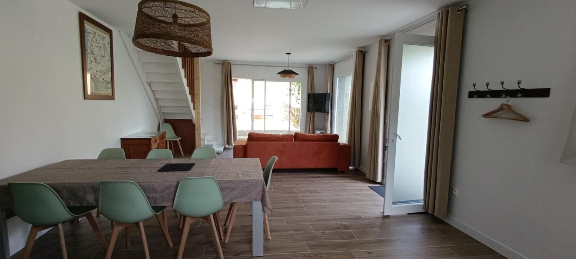 Maison Irondas Saint-Pierre-d'Aurillac Екстер'єр фото