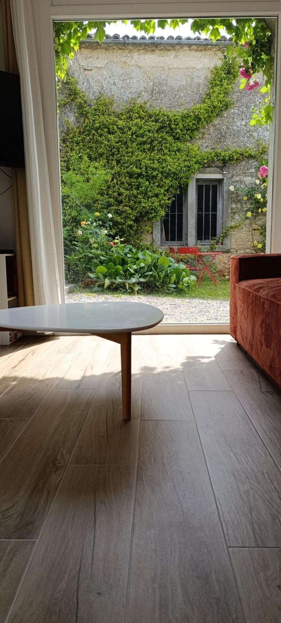 Maison Irondas Saint-Pierre-d'Aurillac Екстер'єр фото