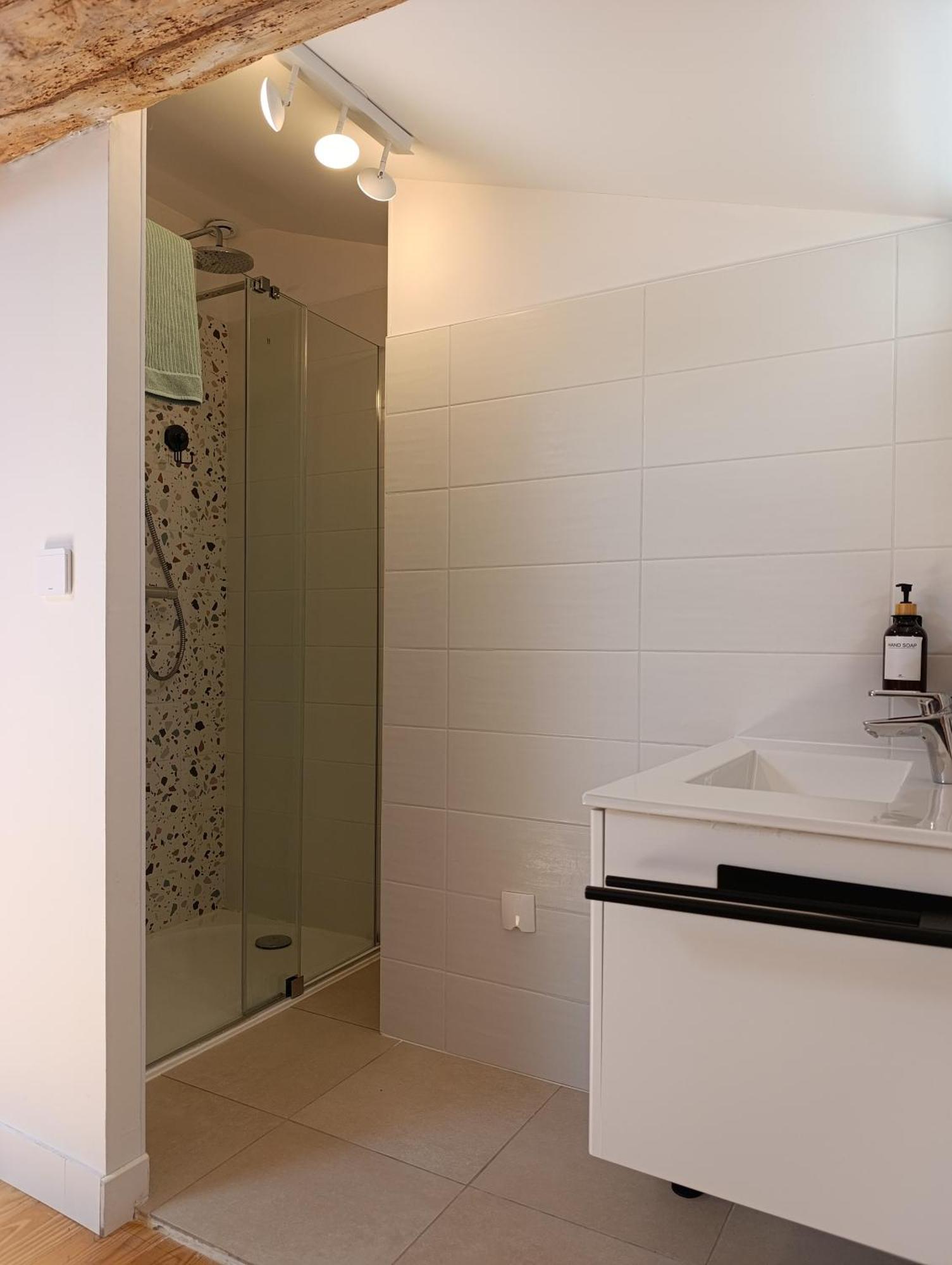 Maison Irondas Saint-Pierre-d'Aurillac Екстер'єр фото